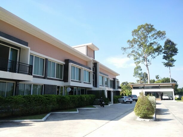 Imagen general del Hotel Loft Village Nakhon Nayok. Foto 2