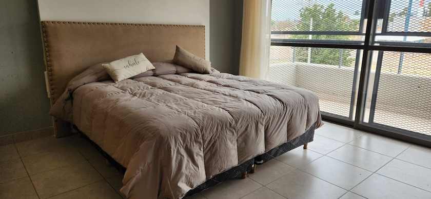Imagen de la habitación del Hotel Loft frente a Palmares Open Mall. Foto 3