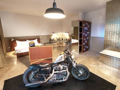 Imagen de la habitación del Hotel Lofthotel Walensee. Foto 13