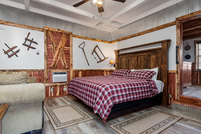 Imagen de la habitación del Hotel Log Cabin Inn, Eureka Springs. Foto 4