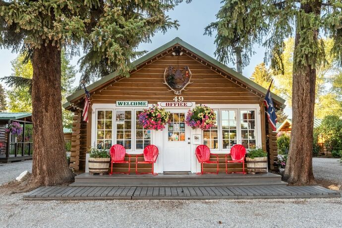 Imagen general del Hotel Log Cabin Motel. Foto 4