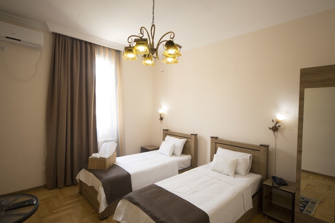 Imagen de la habitación del Hotel Log Inn Boutique. Foto 5