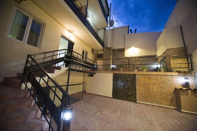 Imagen de los interiores del Hotel Log Inn Boutique. Foto 19