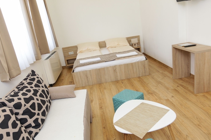 Imagen de la habitación del Hotel Logavina 8. Foto 15