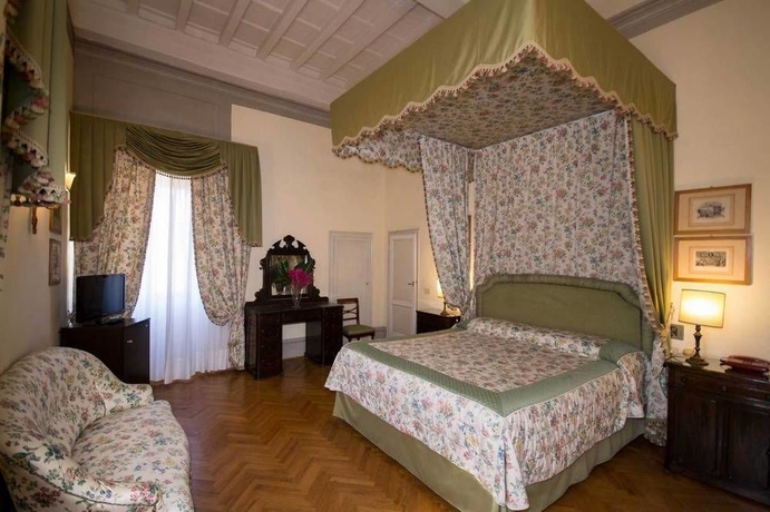 Imagen de la habitación del Hotel Loggiato Dei Serviti. Foto 6
