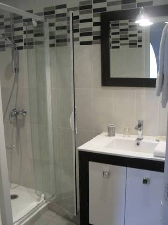 Imagen de la habitación del Hotel Logis Andreinia. Foto 5