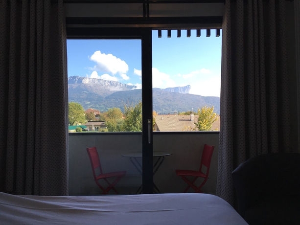 Imagen de la habitación del Hotel Logis Annecy Nord / Argonay. Foto 7