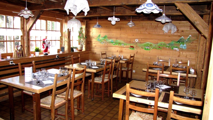 Imagen del bar/restaurante del Hotel Logis Annecy Nord / Argonay. Foto 4
