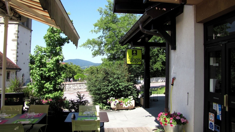 Imagen de los exteriores del Hotel Logis Annecy Nord / Argonay. Foto 15