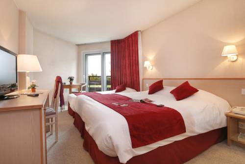 Imagen de la habitación del Hotel Logis Arc En Ciel. Foto 3