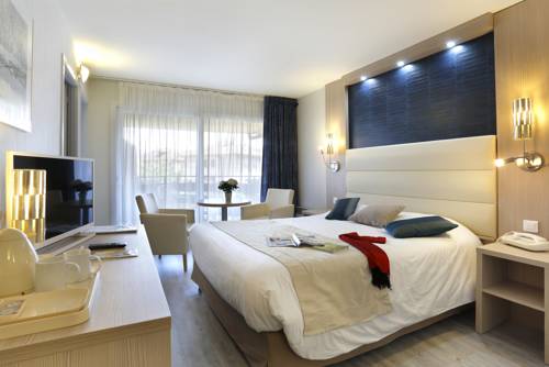 Imagen de la habitación del Hotel Logis Arc En Ciel. Foto 7