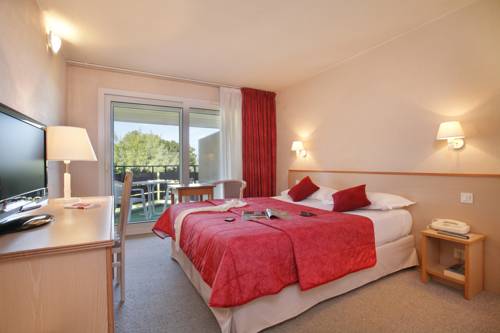 Imagen de la habitación del Hotel Logis Arc En Ciel. Foto 8