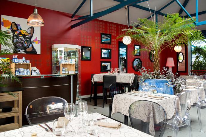 Imagen del bar/restaurante del Hotel Logis Au Canard Gourmand. Foto 2