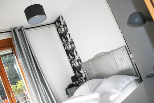 Imagen de la habitación del Hotel Logis Au Floridor. Foto 5
