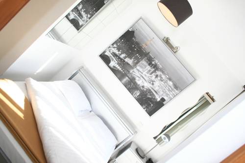 Imagen de la habitación del Hotel Logis Au Floridor. Foto 8