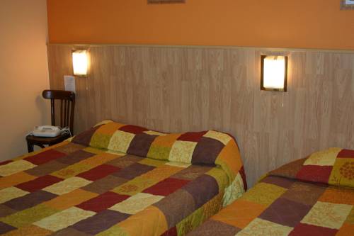 Imagen de la habitación del Hotel Logis Au Terminus. Foto 2