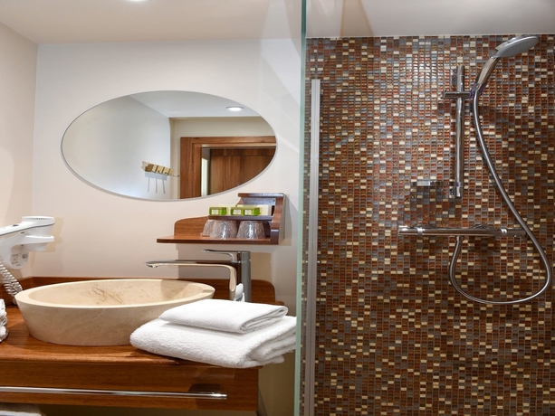 Imagen de la habitación del Hotel Logis Auberge Des Moulins. Foto 10