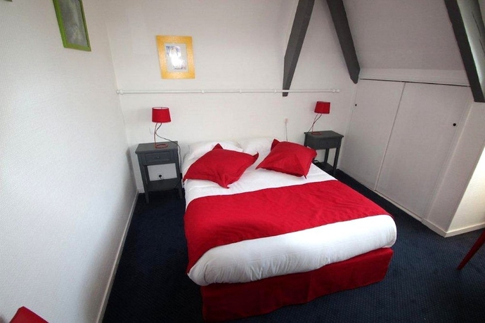 Imagen de la habitación del Hotel Logis Auberge de Kerveoc\'h. Foto 10