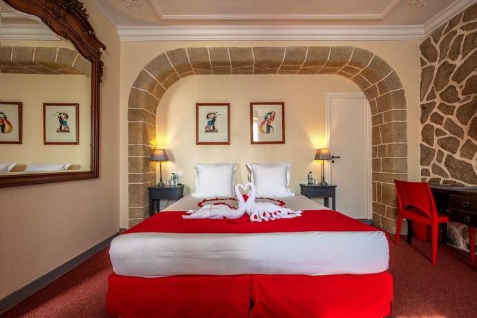 Imagen de la habitación del Hotel Logis Auberge de Kerveoc\'h. Foto 11