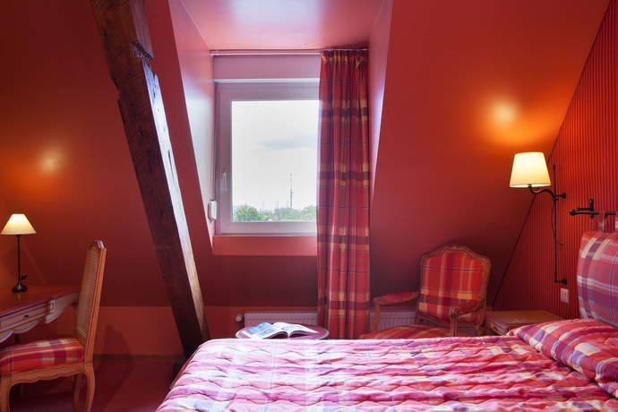 Imagen de la habitación del Hotel Logis Beauséjour Colmar. Foto 8