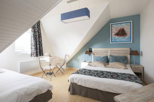 Imagen de la habitación del Hotel Logis Beaus&eacute;jour, Erquy. Foto 9