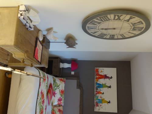 Imagen de la habitación del Hotel Logis Beaus&eacute;jour, Erquy. Foto 14
