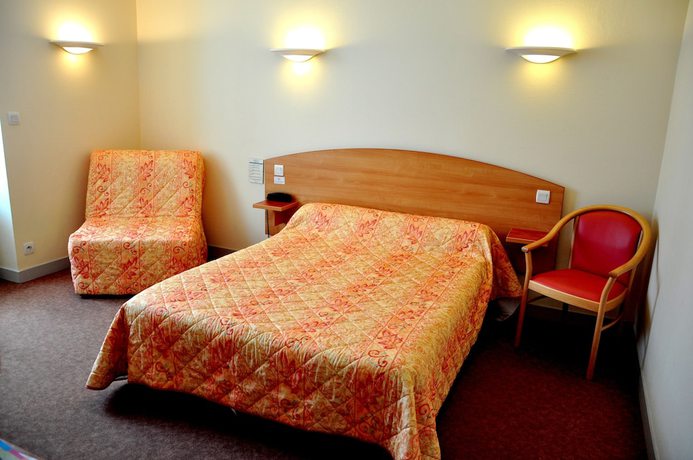 Imagen de la habitación del Hotel Logis Beaus&eacute;jour, Sainte Suzanne. Foto 11