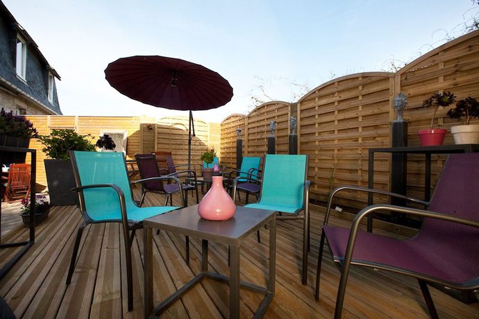 Imagen de los exteriores del Hotel Logis Beausejour, Erquy. Foto 14