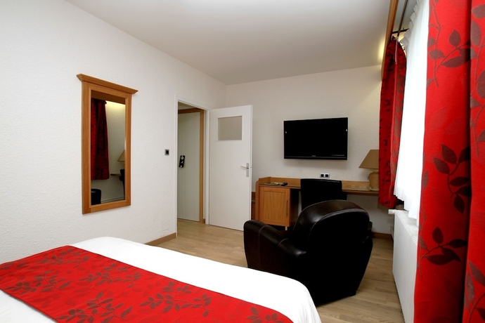 Imagen de la habitación del Hotel Logis Beau-site. Foto 7
