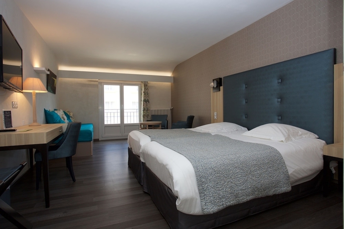 Imagen de la habitación del Hotel Logis Beau-site. Foto 8