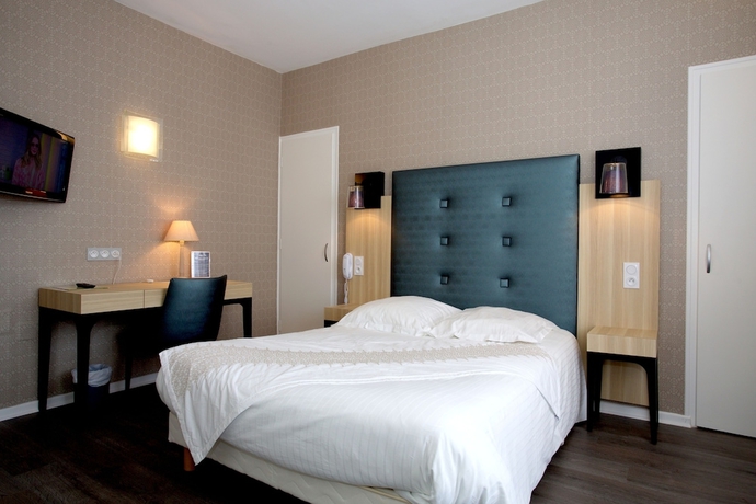 Imagen de la habitación del Hotel Logis Beau-site. Foto 12