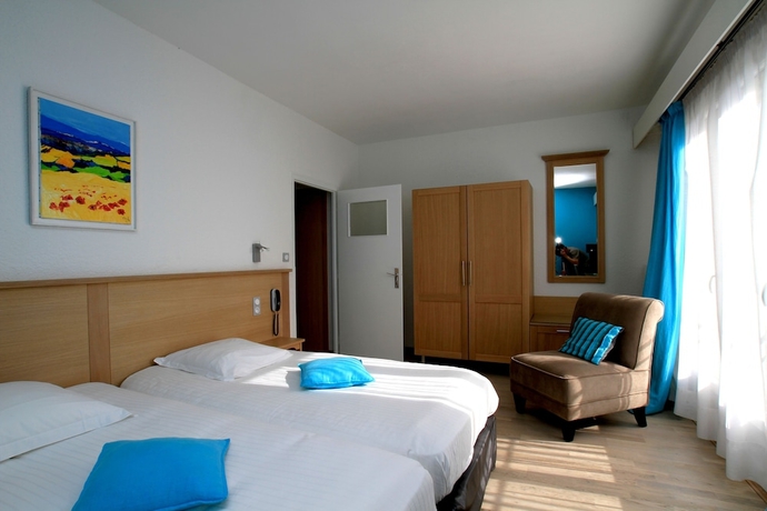 Imagen de la habitación del Hotel Logis Beau-site. Foto 14