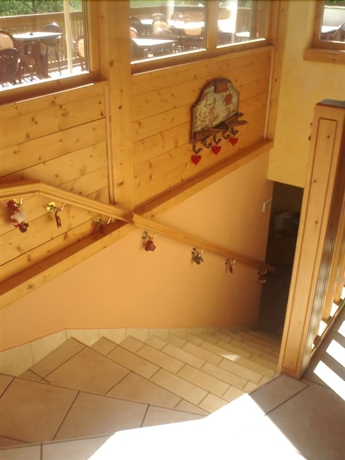 Imagen de los interiores del Hotel Logis Beausoleil. Foto 16