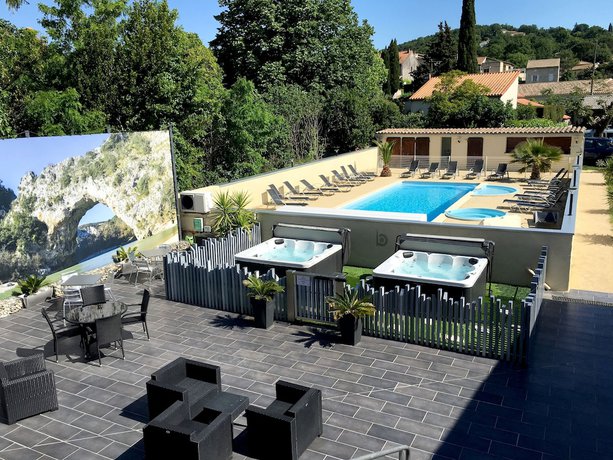 Imagen general del Hotel Logis Bellevue. Foto 1