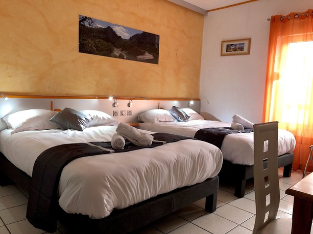 Imagen de la habitación del Hotel Logis Bellevue. Foto 11