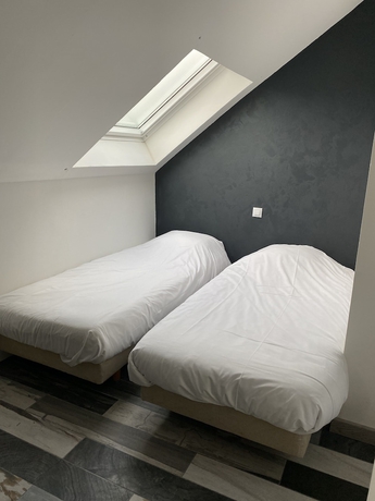 Imagen de la habitación del Hotel Logis Cap. Foto 8
