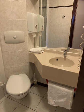 Imagen de la habitación del Hotel Logis Cap. Foto 14