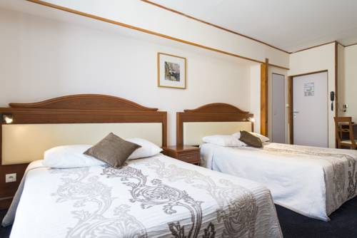 Imagen de la habitación del Hotel Logis Central Montargis. Foto 6