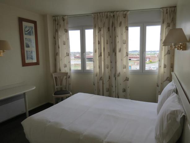 Imagen de la habitación del Hotel Logis C&ocirc;te D'opale. Foto 2