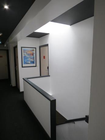 Imagen de los interiores del Hotel Logis C&ocirc;te D'opale. Foto 11