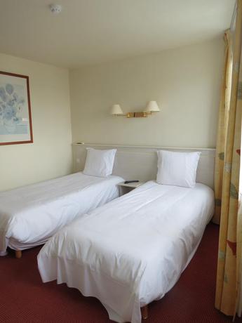 Imagen de la habitación del Hotel Logis C&ocirc;te D'opale. Foto 7