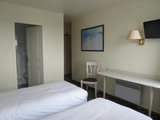 Imagen de la habitación del Hotel Logis C&ocirc;te D'opale. Foto 9