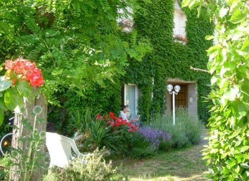 Imagen general del Hotel Logis De Bretonni&egrave;re - Beaune centre. Foto 3