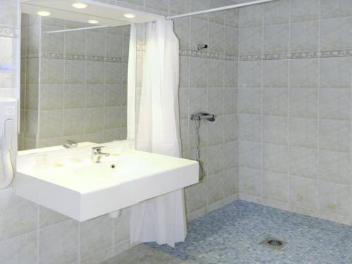 Imagen de la habitación del Hotel Logis De France Des Sources. Foto 5