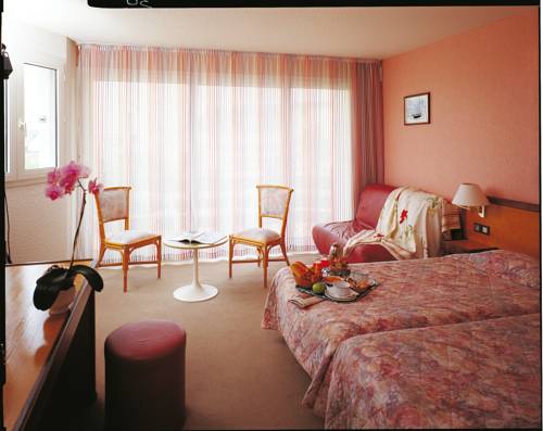 Imagen de la habitación del Hotel Logis De La Pointe De Mousterlin. Foto 8