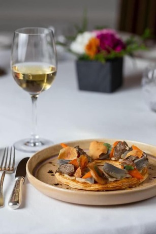 Imagen del bar/restaurante del Hotel Logis De La Poste. Foto 6