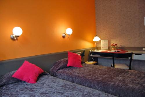 Imagen de la habitación del Hotel Logis Du Midi - Saint Etienne Sud. Foto 10