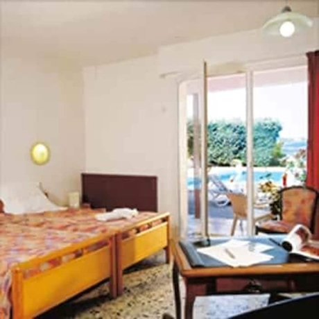 Imagen de la habitación del Hotel Logis Eden Lac. Foto 11