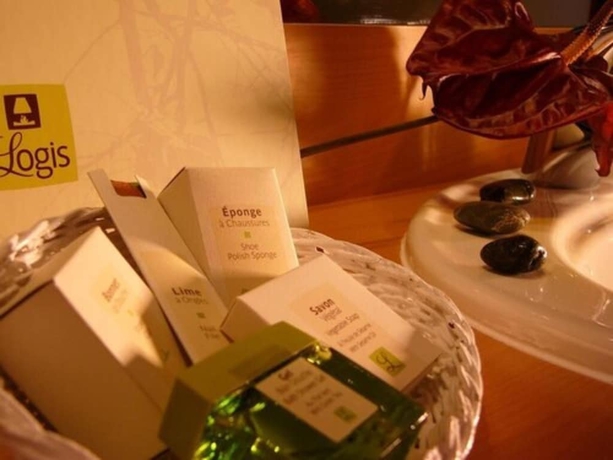 Imagen de la habitación del Hotel Logis Eden Lac. Foto 16