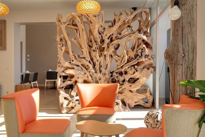 Imagen de los interiores del Hotel Logis Havvah Gap. Foto 16